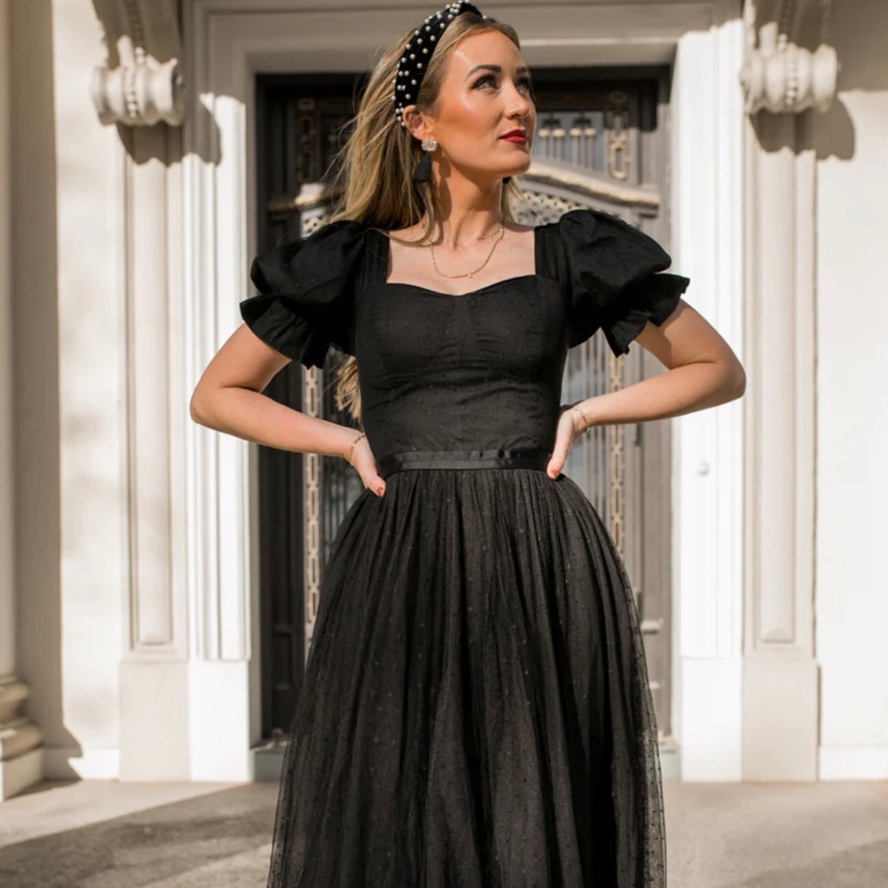 Ivy City Co Ballerina Dress in black